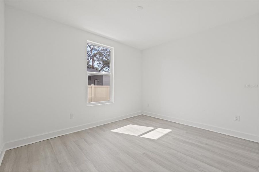 Spacious, unfurnished interior of a new home in Alante, St. Petersburg (Image 30).