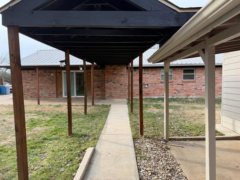 Exterior details and patio area of a home in , Joshua (Image 23).