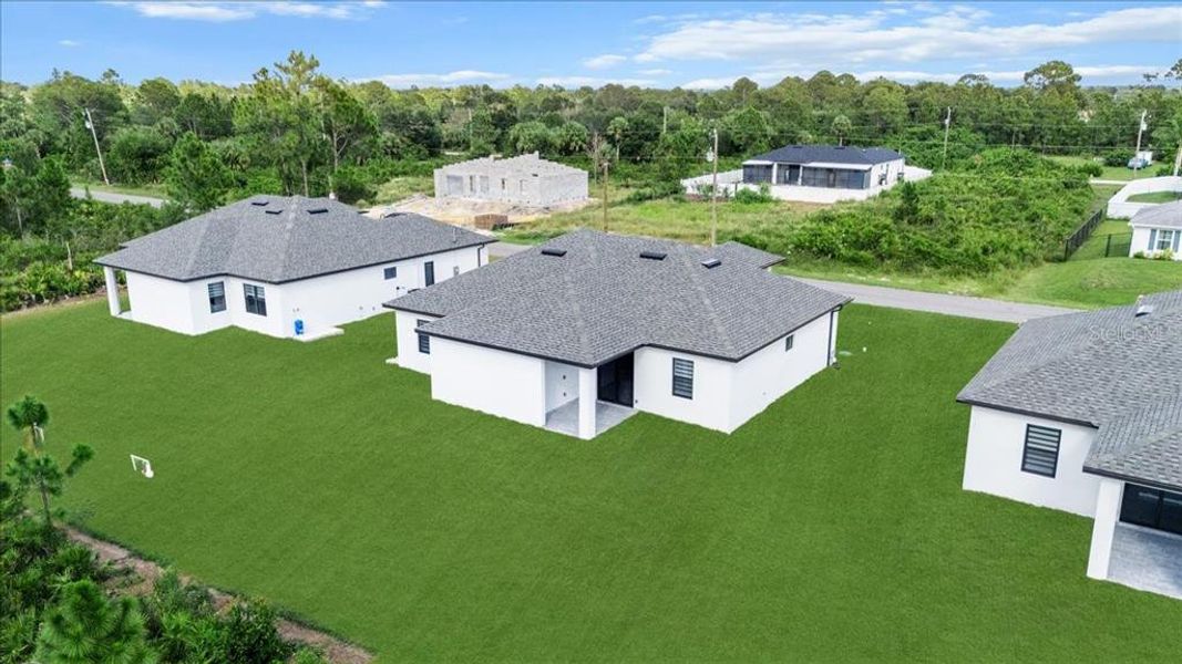 Exterior details and patio area of a home in , Lehigh Acres (Image 3).