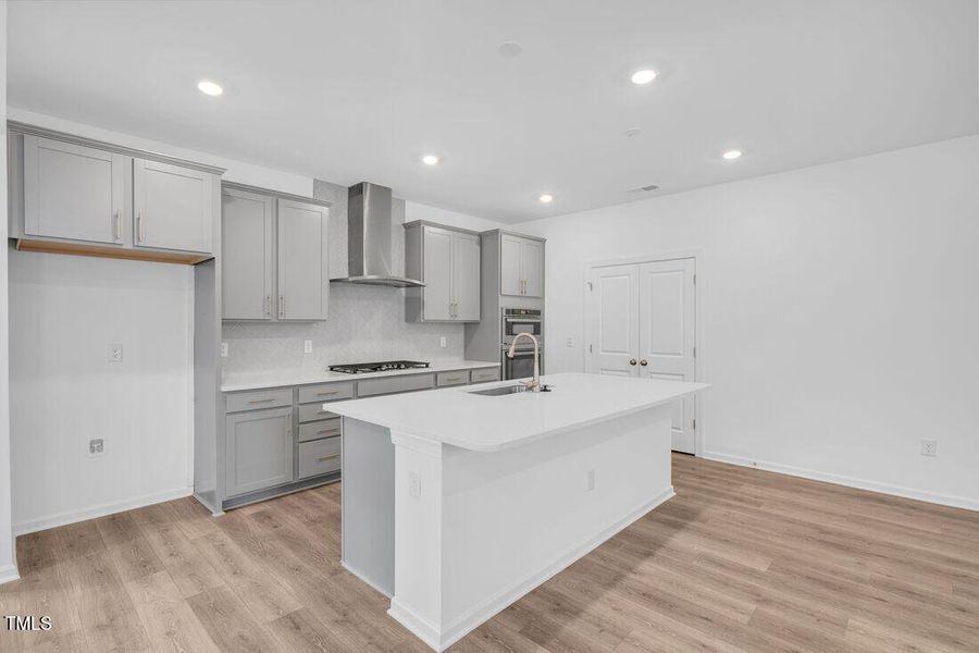 silverstone-augusta-lot-44-kitchen