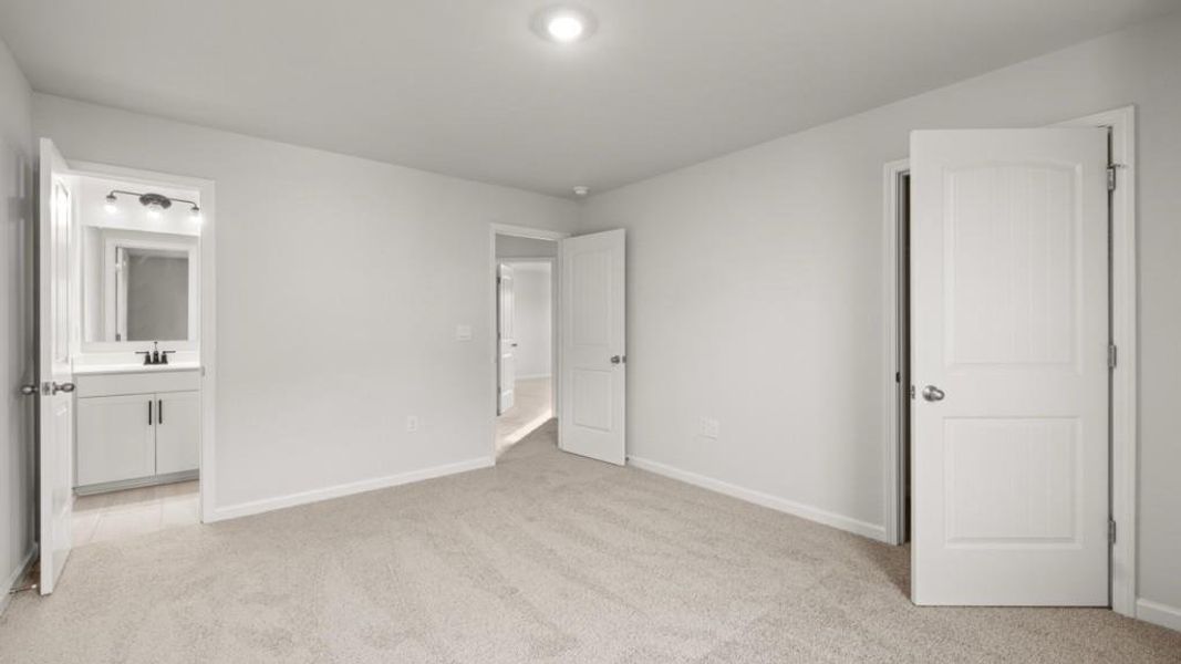 Spacious, unfurnished interior of a new home in Thalley Creek Estates, Cumming (Image 27).