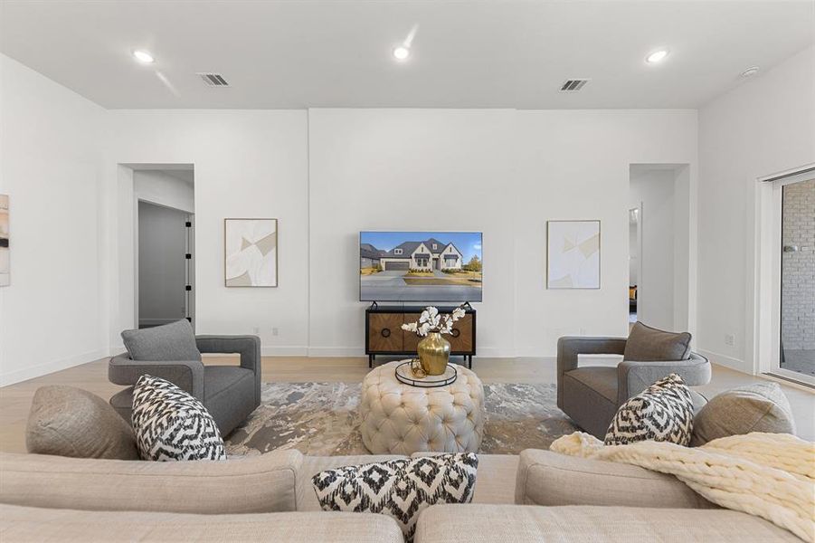 Furnished interior view inside a new home in , Prosper (Image 24).