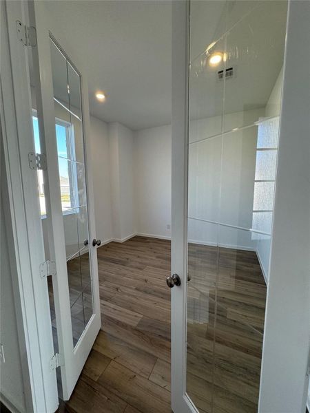 Pictures are representative of floor plan - not actual home for sale Pictures are representative of floor plan - not actual home for sale