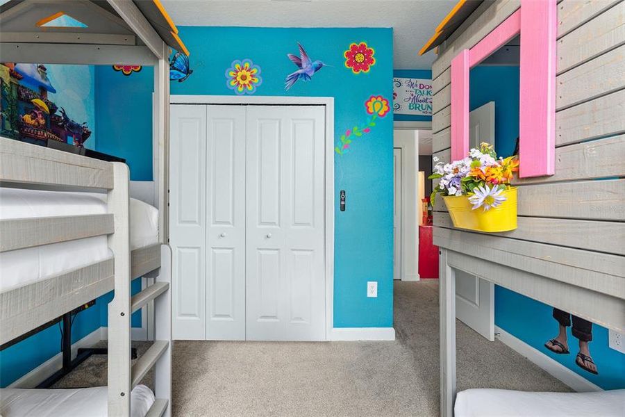 Furnished interior view inside a new home in , Davenport (Image 37).