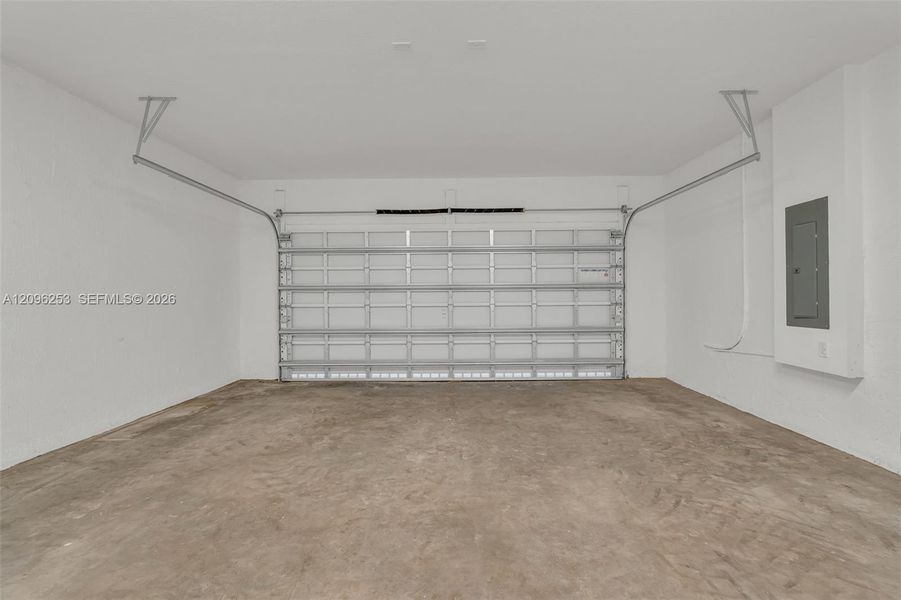 Spacious, unfurnished interior of a new home in , Homestead (Image 38). Spacious, unfurnished interior of a new home in , Homestead (Image 38).