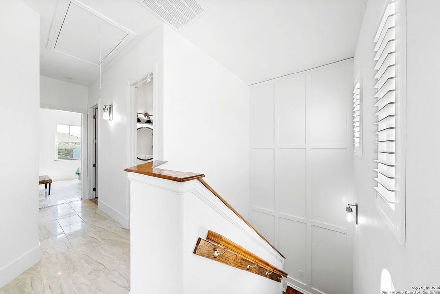 Furnished interior view inside a new home in , Corpus Christi (Image 25).