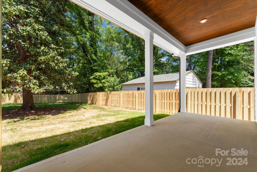 Rear covered patio