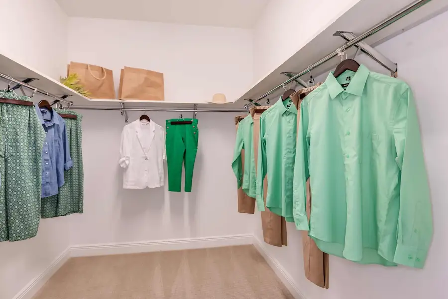 Furnished interior view inside a new home in Palm Grove, Bradenton (Image 4).