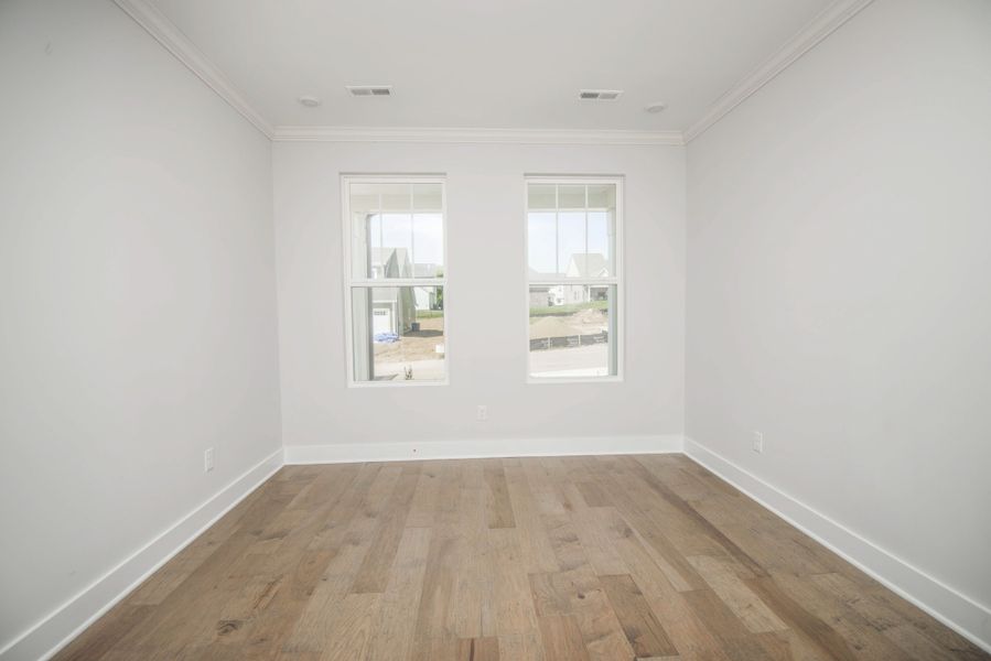 *Photo of example home. Selections and Finishes May Vary.* *Photo of example home. Selections and Finishes May Vary.*