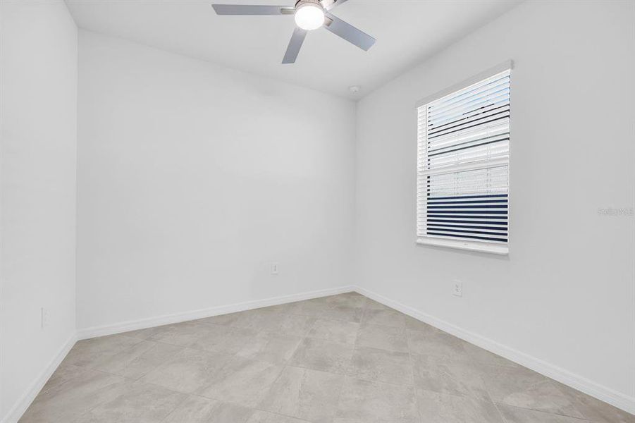 Spacious, unfurnished interior of a new home in Hampton Lakes at River Hall, Alva (Image 14).