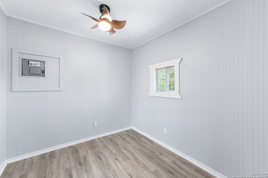 Spacious, unfurnished interior of a new home in , Spring Branch (Image 39).