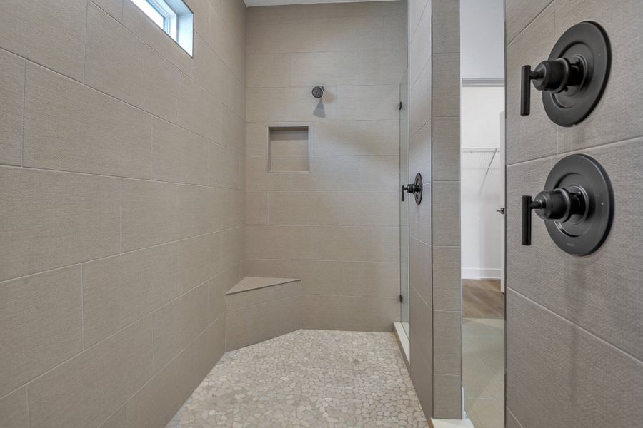 5br New Home in Green Cove Springs, FL.  - Slide 9