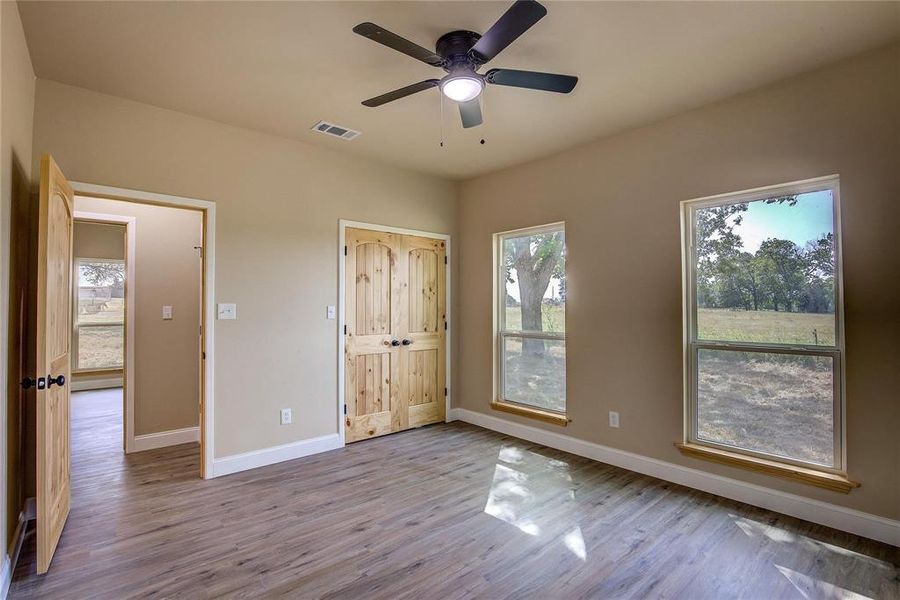 Spacious, unfurnished interior of a new home in , Terrell (Image 20).