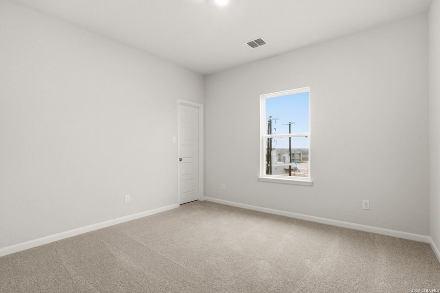 Spacious, unfurnished interior of a new home in Katzer Ranch, Converse (Image 22).