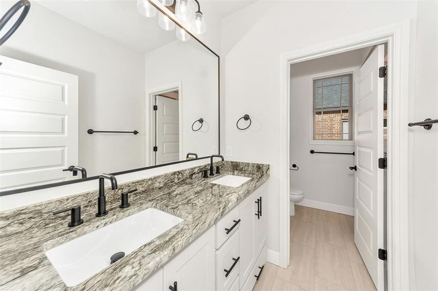 Furnished interior view inside a new home in , Mineral Wells (Image 9).