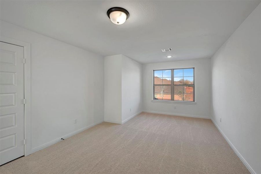 Spacious, unfurnished interior of a new home in Solterra - Garden Series, Mesquite (Image 15).