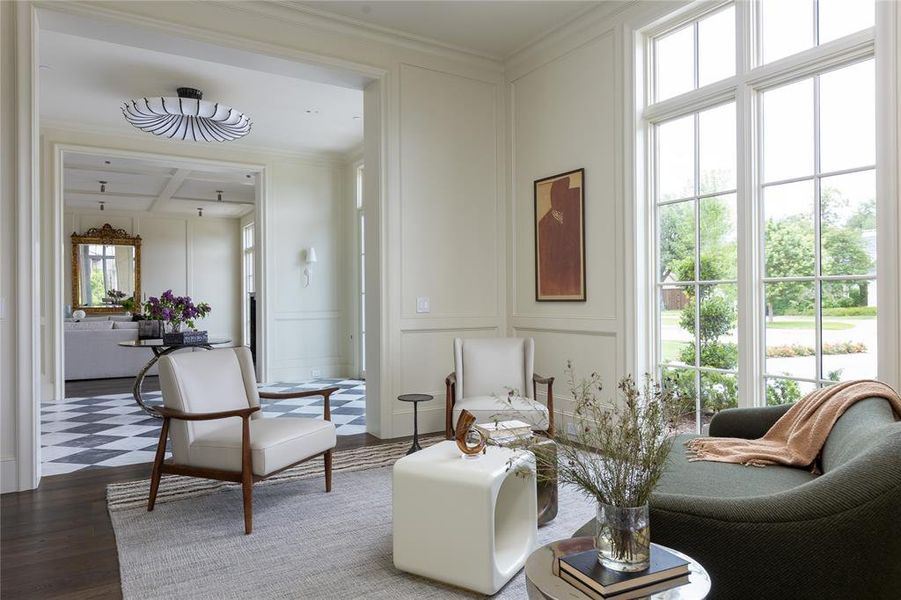 Furnished interior view inside a new home in , Dallas (Image 14).