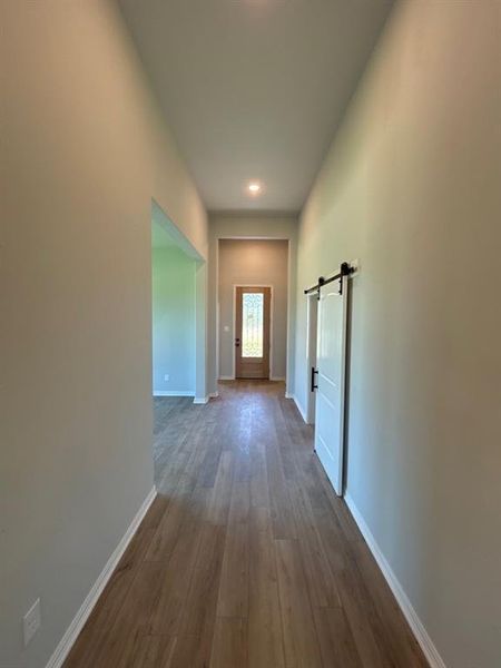 Spacious, unfurnished interior of a new home in Terra Escalante, Blue Ridge (Image 7).