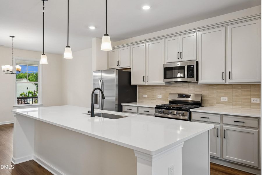 14-Kitchen