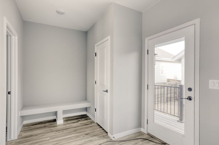 Spacious, unfurnished interior of a new home in Barefoot, Firestone (Image 3).