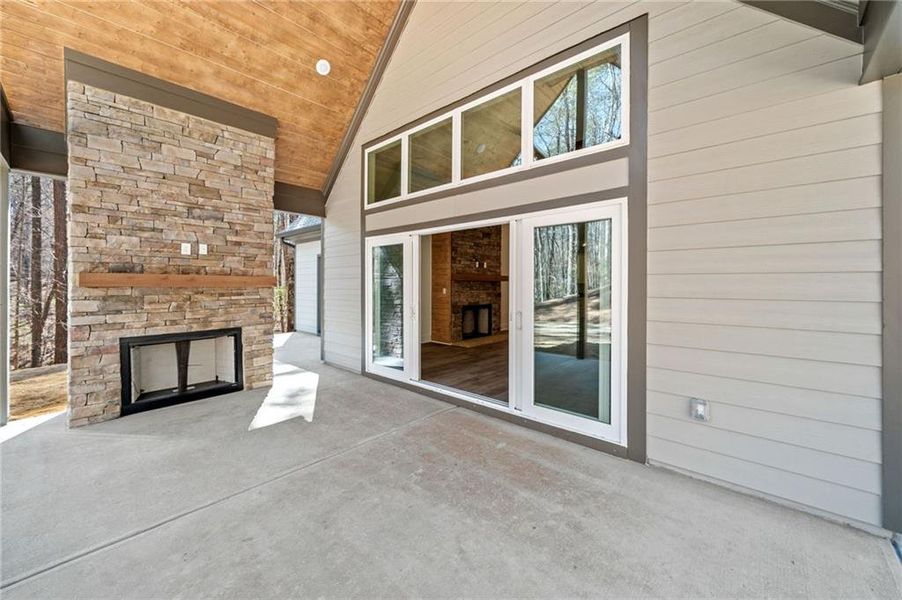 Exterior details and patio area of a home in , Ellijay (Image 22).