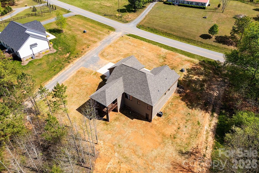 Image 35 of a home in .