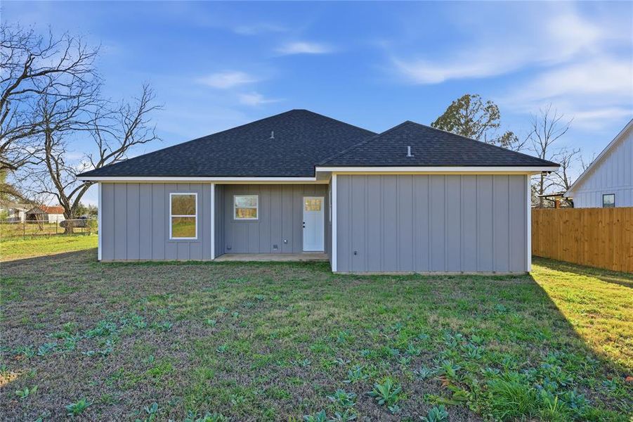 Exterior details and patio area of a home in , Bremond (Image 14).