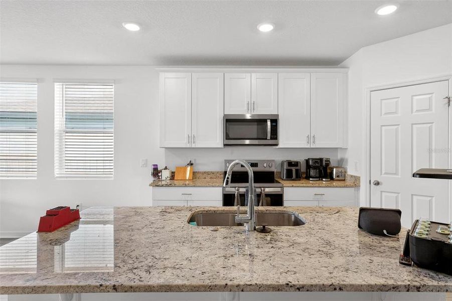 Furnished interior view inside a new home in Deer Run at Crosswinds, Davenport (Image 19).