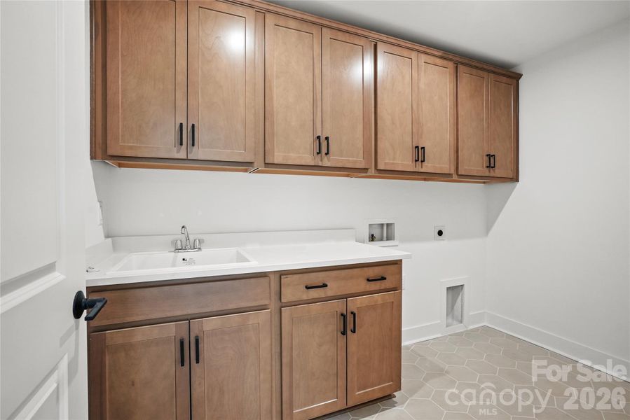Furnished interior view inside a new home in Parkside Crossing, Charlotte (Image 14).