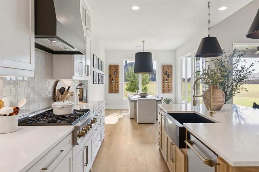 Furnished interior view inside a new home in , Gunter (Image 27). Furnished interior view inside a new home in , Gunter (Image 27).