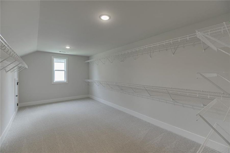 Spacious, unfurnished interior of a new home in , Buford (Image 24).