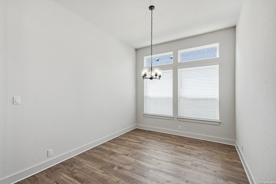Spacious, unfurnished interior of a new home in Mesa Western, Cibolo (Image 36). Spacious, unfurnished interior of a new home in Mesa Western, Cibolo (Image 36).