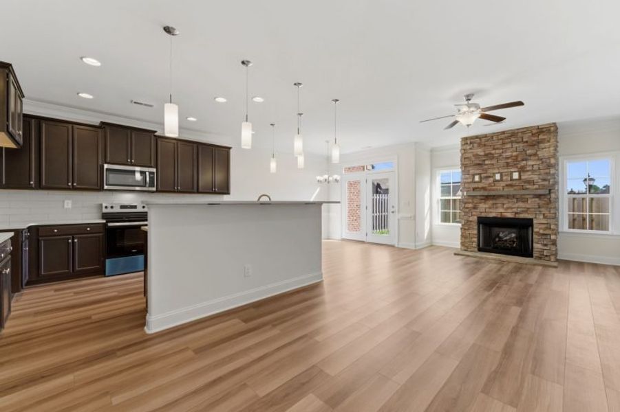 Representative furnished interior of a home built from the Cayman by Keystone Homes NC in Weybridge, Burlington (Image 10). Representative furnished interior of a home built from the Cayman by Keystone Homes NC in Weybridge, Burlington (Image 10).