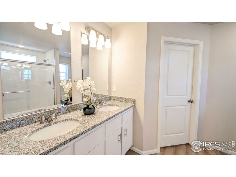 Furnished interior view inside a new home in Thompson River Ranch, Johnstown (Image 12). Furnished interior view inside a new home in Thompson River Ranch, Johnstown (Image 12).