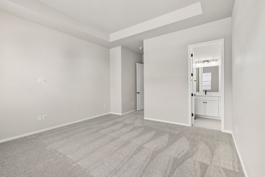 Spacious, unfurnished interior of a new home in Talon Pointe, Thornton (Image 14). Spacious, unfurnished interior of a new home in Talon Pointe, Thornton (Image 14).