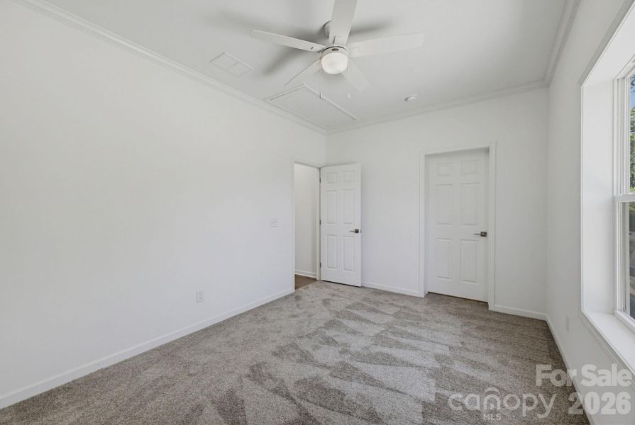 Spacious, unfurnished interior of a new home in , Newton (Image 27).