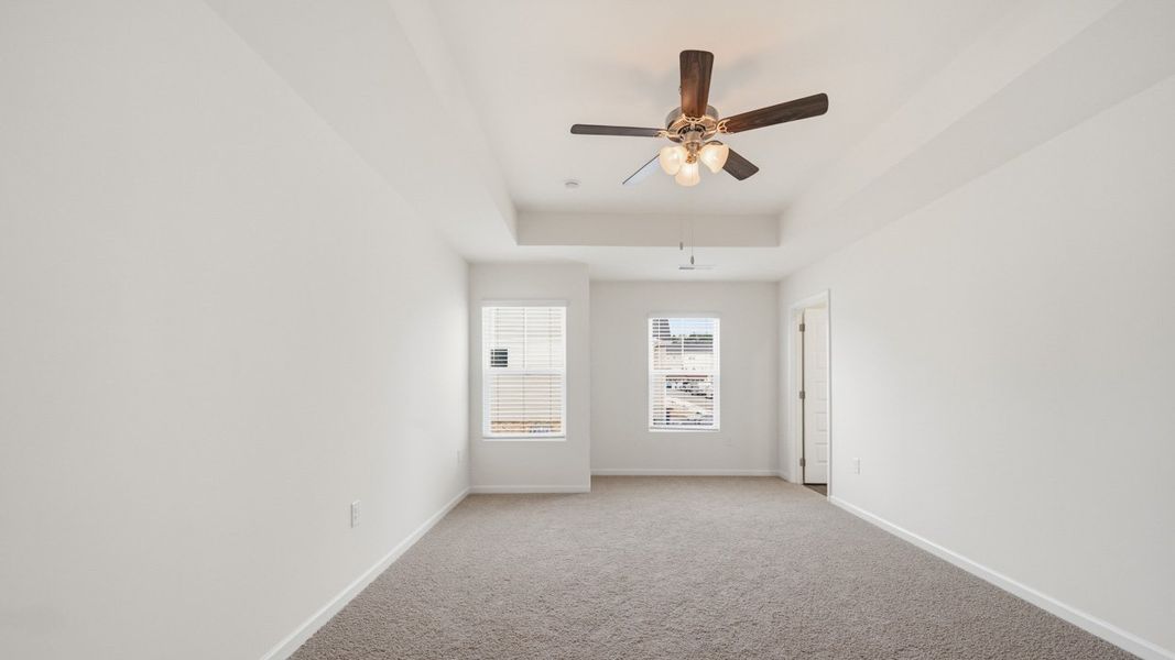 Spacious, unfurnished interior of a new home in Echo Glen, Stockbridge (Image 18).