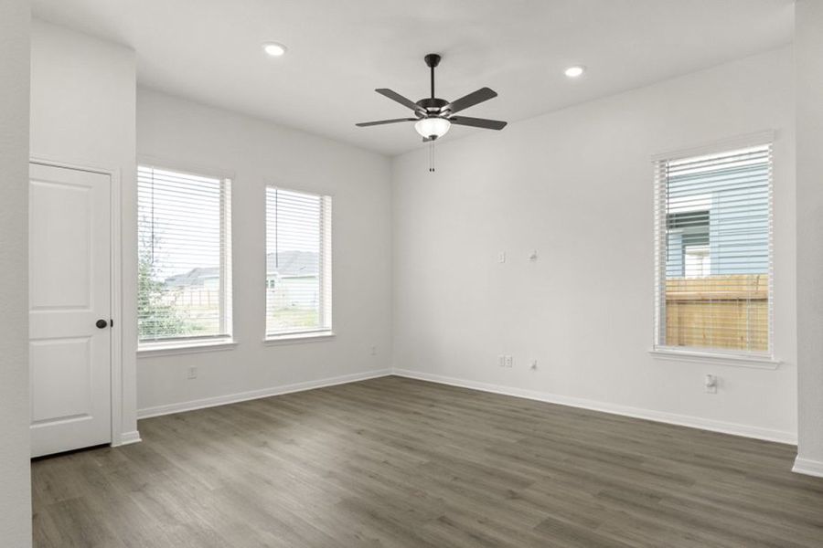 Representative unfurnished interior of a home built from the Mesquite by Pacesetter Homes in Blanco Vista, San Marcos (Image 24).