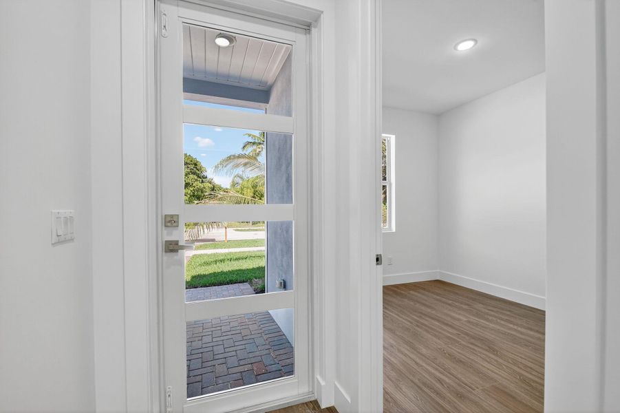 Spacious, unfurnished interior of a new home in , Jupiter (Image 49).