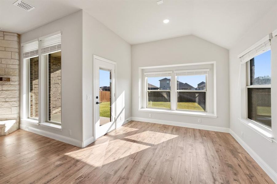 Spacious, unfurnished interior of a new home in Godley Ranch Classic, Godley (Image 23).