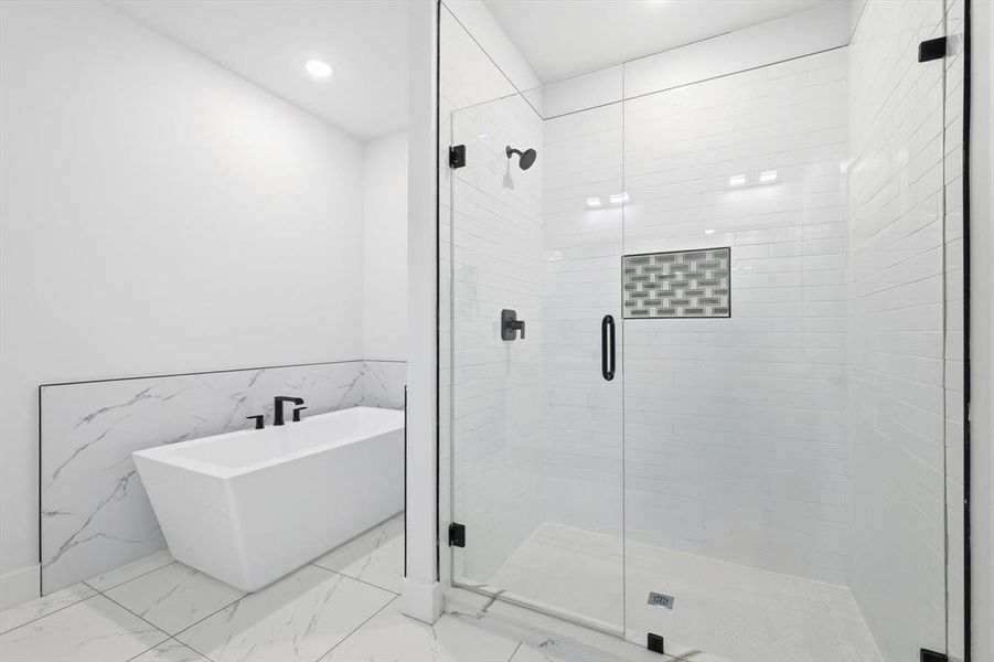 Furnished interior view inside a new home in , Gun Barrel City (Image 5).