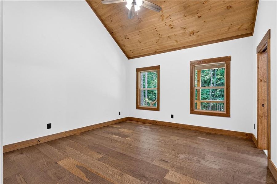 Spacious, unfurnished interior of a new home in , Talking Rock (Image 13). Spacious, unfurnished interior of a new home in , Talking Rock (Image 13).