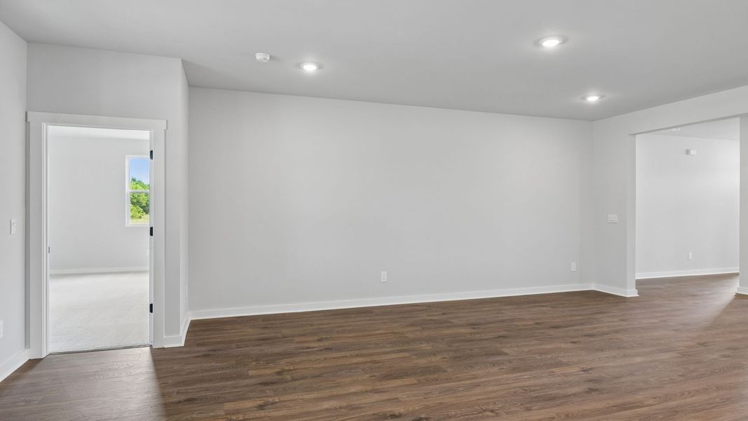 Representative unfurnished interior of a home built from the Holden by D.R. Horton in Harvest Point, Spring Hill (Image 51).