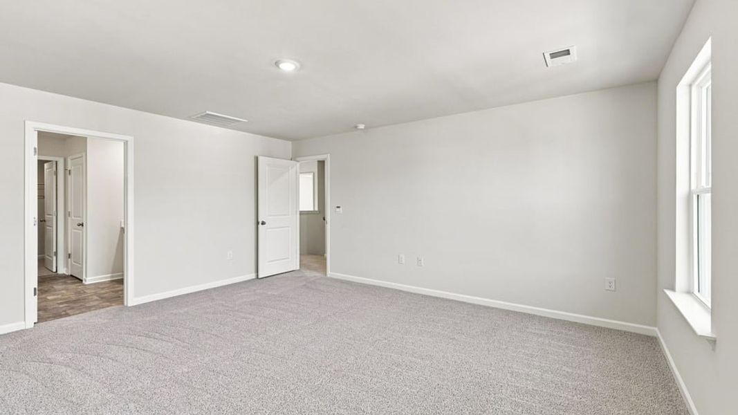 Spacious, unfurnished interior of a new home in Sherwood Gardens, Landrum (Image 35). Spacious, unfurnished interior of a new home in Sherwood Gardens, Landrum (Image 35).