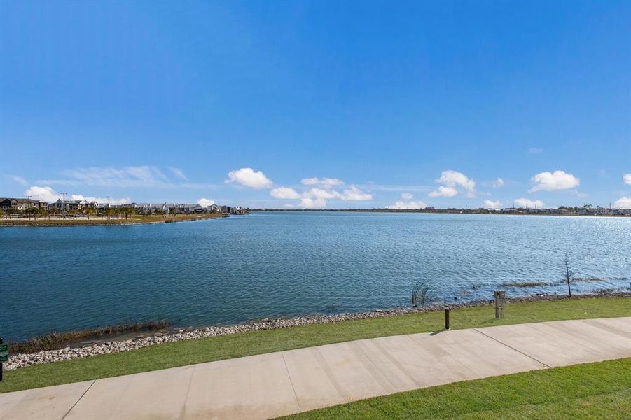 Image 72 of a home in .