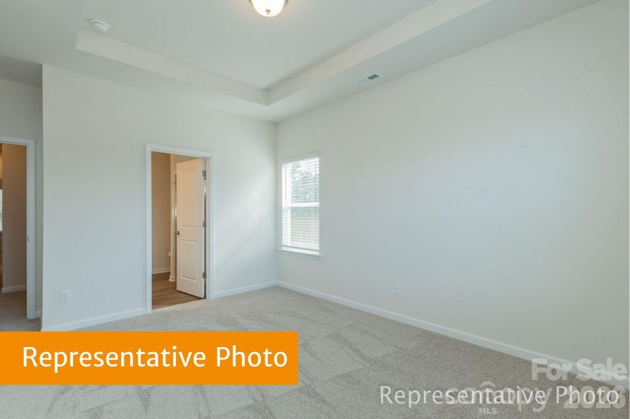 Spacious, unfurnished interior of a new home in Ember Glen, Charlotte (Image 10).