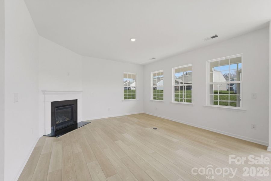 Spacious, unfurnished interior of a new home in Roselyn, Lancaster (Image 22). Spacious, unfurnished interior of a new home in Roselyn, Lancaster (Image 22).