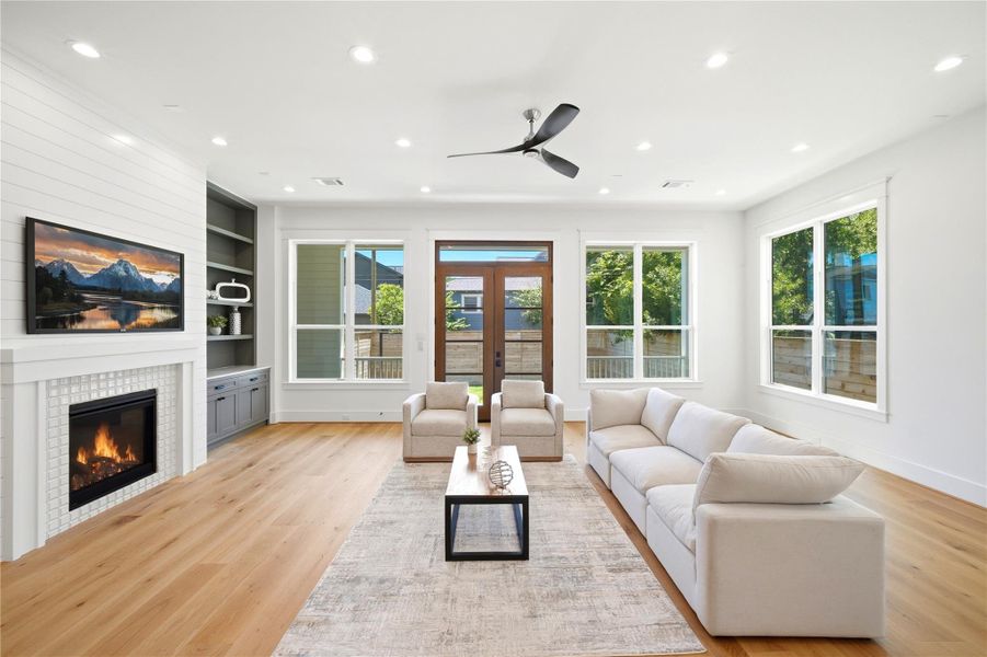 Furnished interior view inside a new home in , Houston (Image 11). Furnished interior view inside a new home in , Houston (Image 11).
