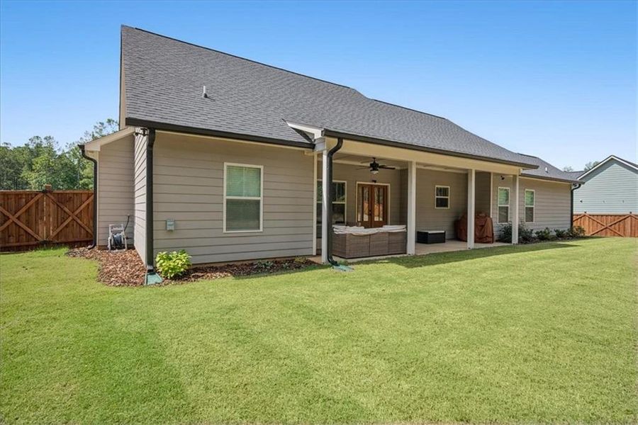 Exterior details and patio area of a home in , Rockmart (Image 40).