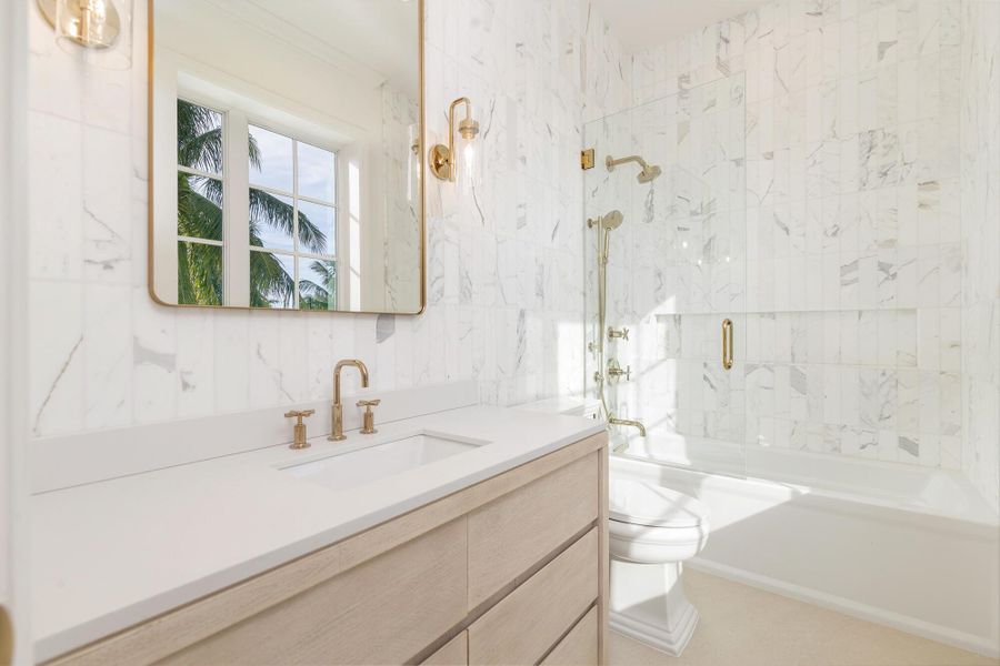 Image 53 of a home in .